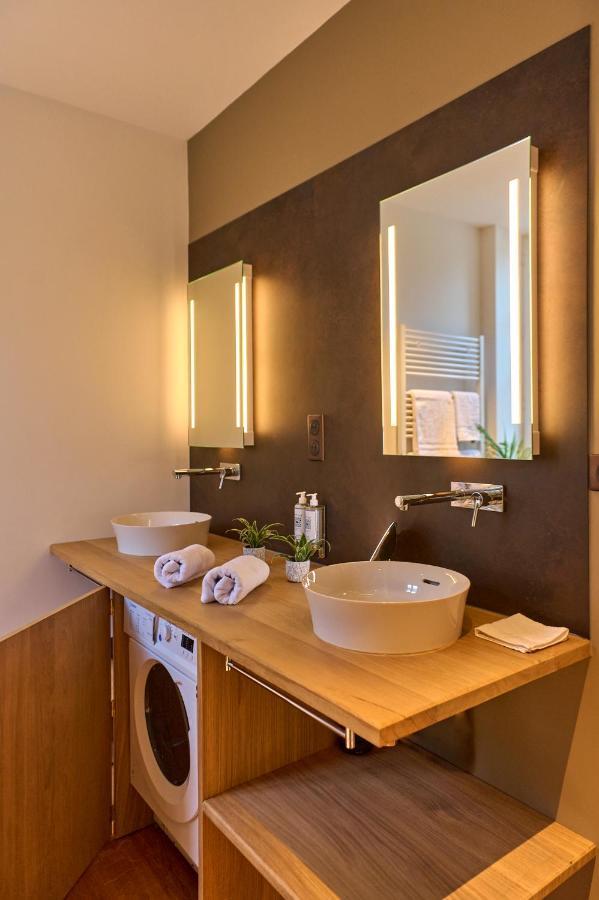 Appartement Montagnon - Les Suites Du Palais - Classe 4 Etoiles, Parking Prive, Vue Cathedrale, 3 Chambres, Primo C0Nciergerie Nevers Eksteriør bilde