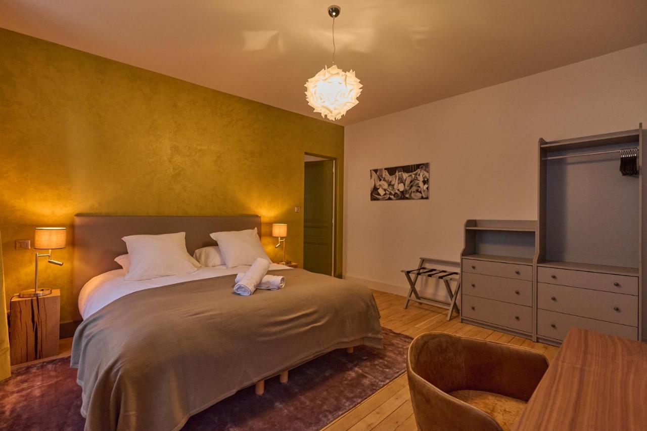 Appartement Montagnon - Les Suites Du Palais - Classe 4 Etoiles, Parking Prive, Vue Cathedrale, 3 Chambres, Primo C0Nciergerie Nevers Eksteriør bilde