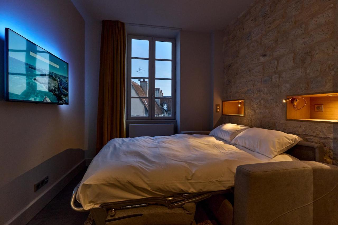 Appartement Montagnon - Les Suites Du Palais - Classe 4 Etoiles, Parking Prive, Vue Cathedrale, 3 Chambres, Primo C0Nciergerie Nevers Eksteriør bilde