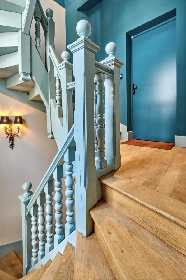 Appartement Montagnon - Les Suites Du Palais - Classe 4 Etoiles, Parking Prive, Vue Cathedrale, 3 Chambres, Primo C0Nciergerie Nevers Eksteriør bilde