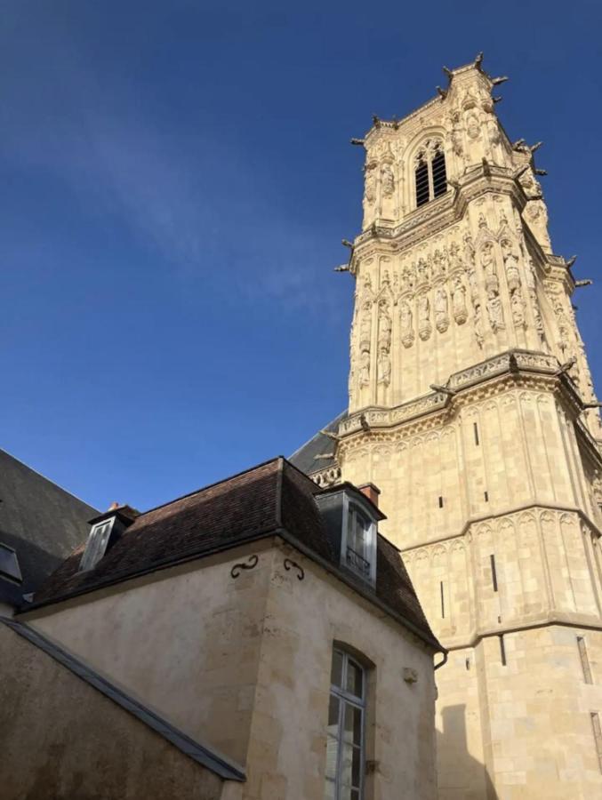Appartement Montagnon - Les Suites Du Palais - Classe 4 Etoiles, Parking Prive, Vue Cathedrale, 3 Chambres, Primo C0Nciergerie Nevers Eksteriør bilde